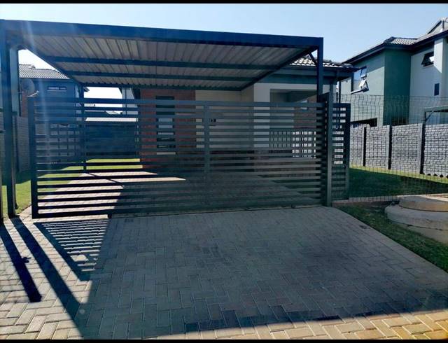 3 BEDROOM HOUSE FOR SALE IN LOTUS GARDENS